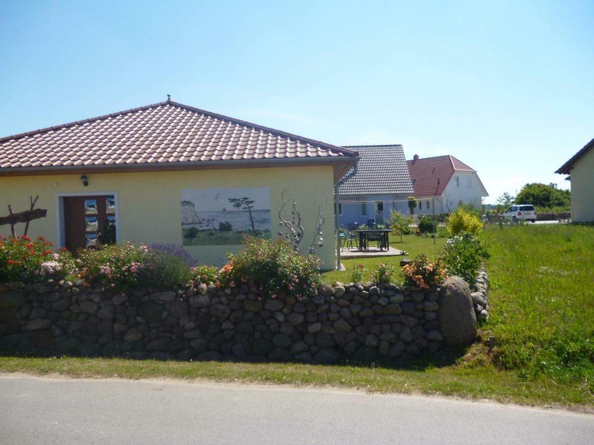 Haus Wildrose Villa Dranske Dış mekan fotoğraf