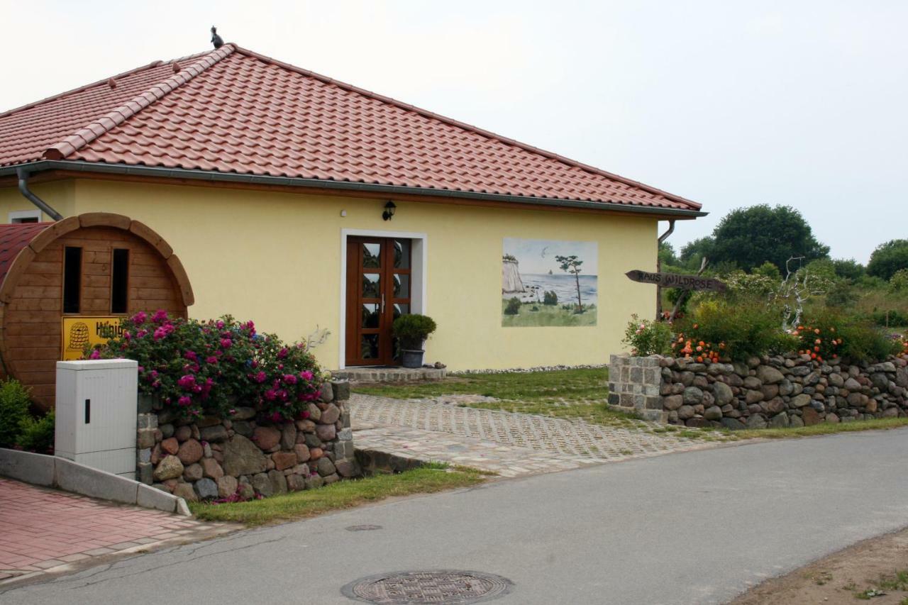 Haus Wildrose Villa Dranske Dış mekan fotoğraf